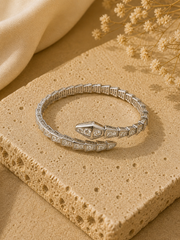 Serpentina Bangle
