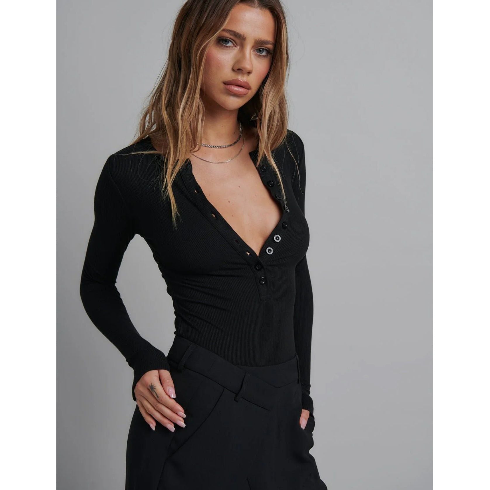 Lara Bodysuit Black