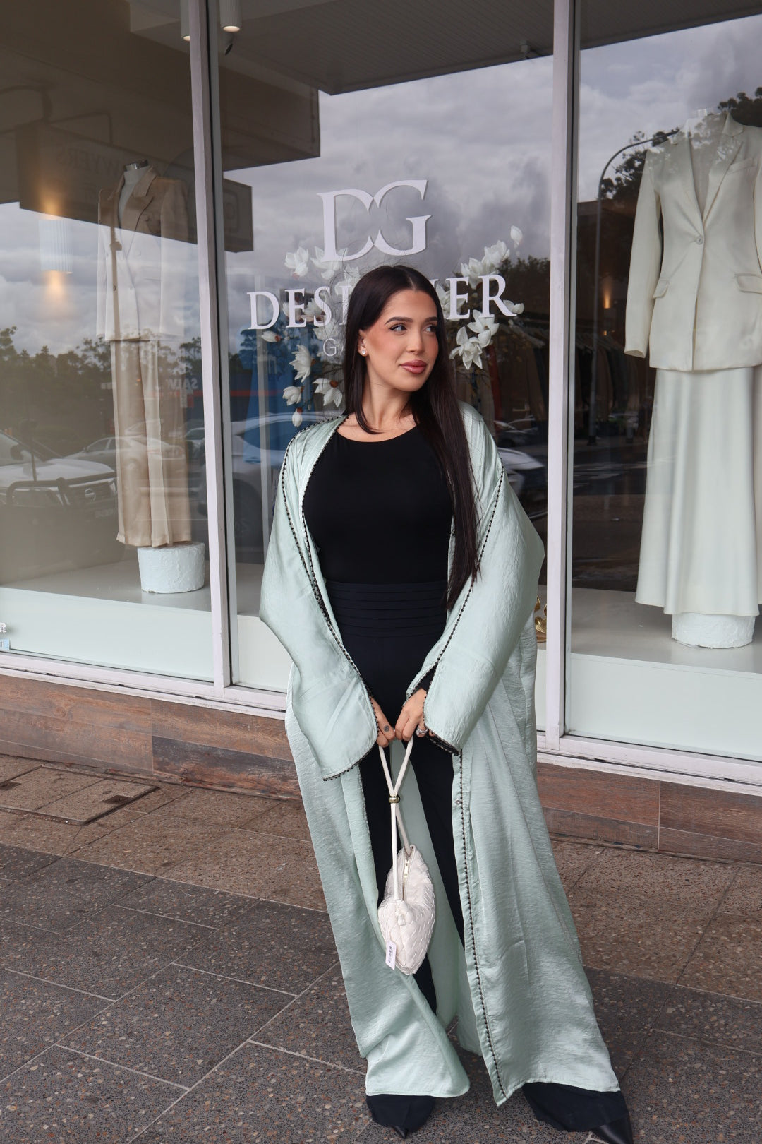 Emara Abaya