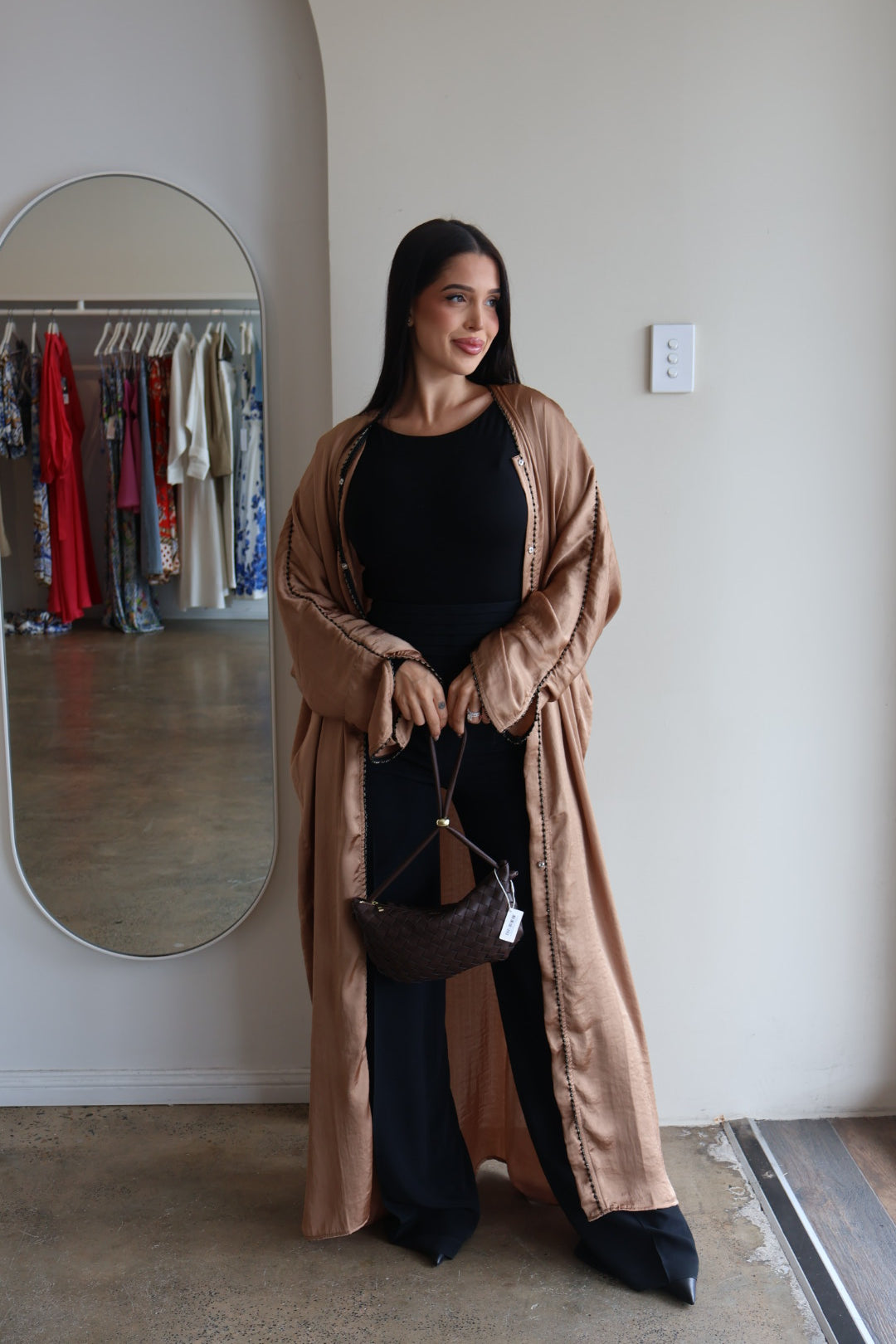 Emara Abaya