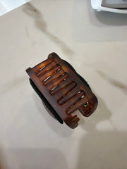 Amber Clip