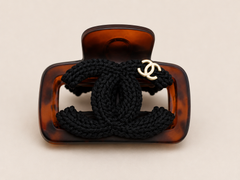 Amber Clip